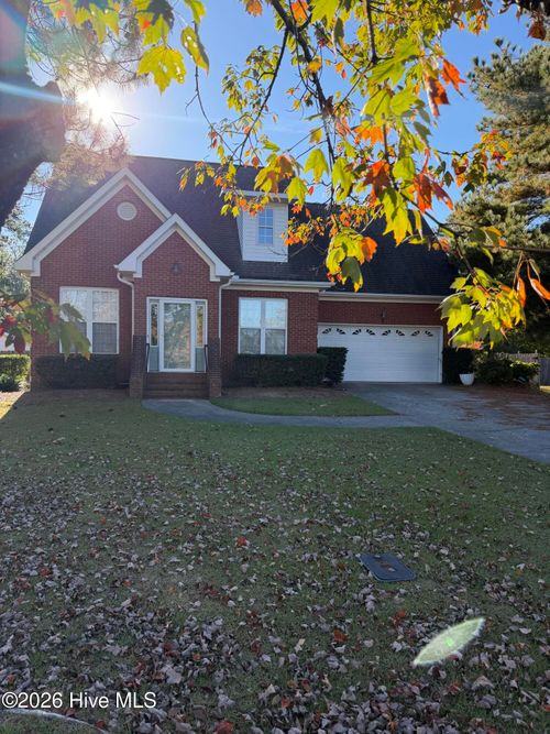 8 Beryl Ln, Pinehurst, NC, 28374-9137 | Card Image