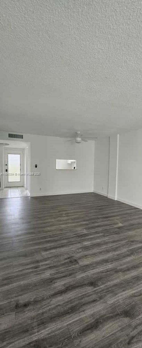 apt-428-2998 Nw 48th Ter, Lauderdale Lakes, FL, 33313-1616 | Card Image