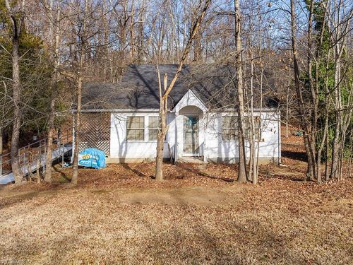 1153 N Riverview Drive, Burlington, NC, 27217 | Card Image