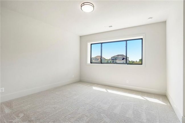 17556 Acton St, House other with 4 bedrooms, 3 bathrooms and null parking in Overland Park KS | Image 24