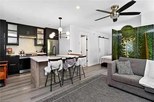 3-15 Dawson Dr, Collingwood, ON, L9Y5B4 | Card Image