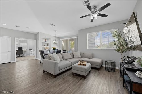 1124-2325 Windmill Pkwy, Henderson, NV, 89074-5442 | Card Image