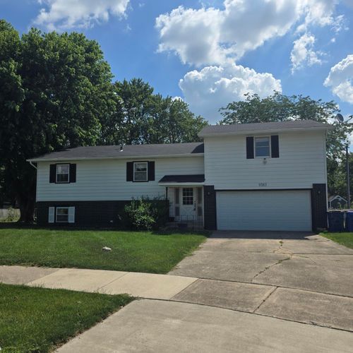 9383 Roosevelt St, Crown Point, IN, 46307-1840 | Card Image