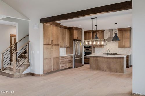 385 Lone Eagle Dr, Granby, CO, 80446 | Card Image