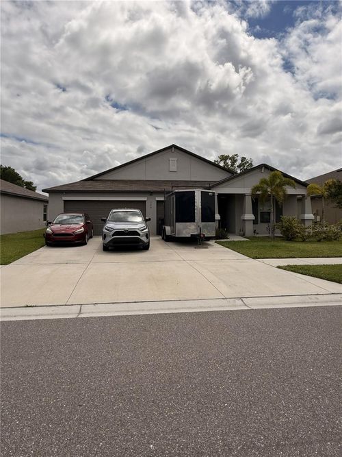 146 Rain Berry Ave, RUSKIN, FL, 33570-2091 | Card Image