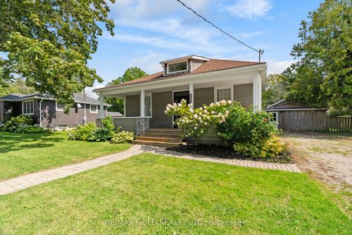 129 Albert St, Clinton, ON, N0M1L0 | Card Image