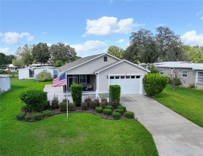 731 Truman Avenue, House other with 2 bedrooms, 2 bathrooms and null parking in Lady Lake FL | Image 1