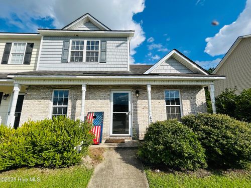 400 Streamwood Dr, Jacksonville, NC, 28546-8389 | Card Image