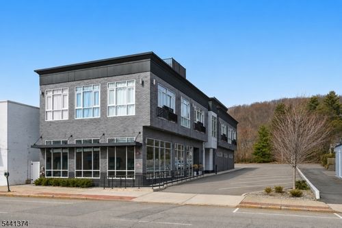 2a-271 Millburn Ave, Millburn, NJ, 07041-1753 | Card Image