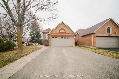 59 Royal Orchard Dr, Brampton, ON, L6X4M5 | Card Image