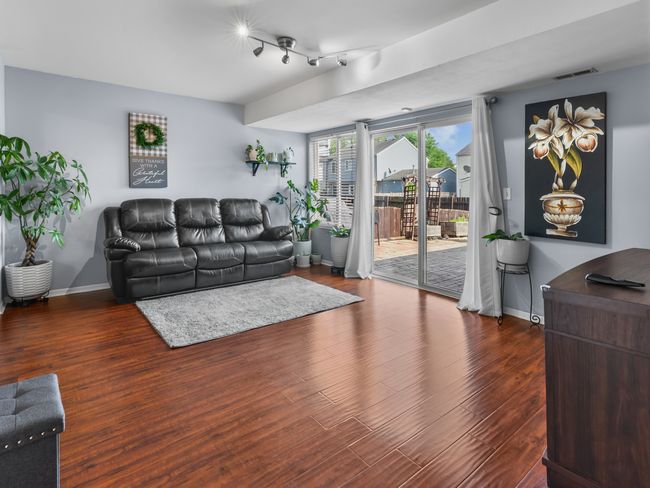 1597 Plum Tree Ln, House other with 3 bedrooms, 3 bathrooms and 2 parking in Aurora IL | Image 7