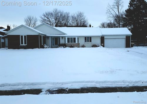 1451 Flushing Rd, Flushing, MI, 48433-2245 | Card Image