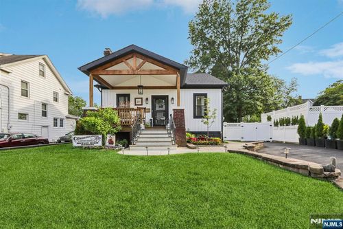 21 Mountainview Ave, Nutley, NJ, 07110-1605 | Card Image