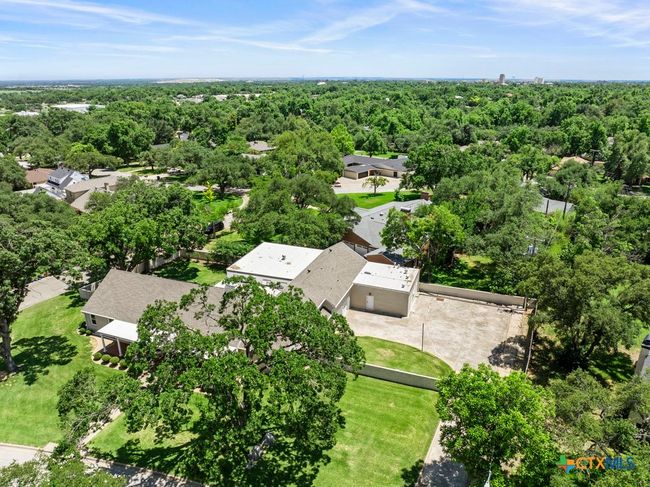 707 W Thompson Ave, House other with 4 bedrooms, 6 bathrooms and null parking in Temple TX | Image 46