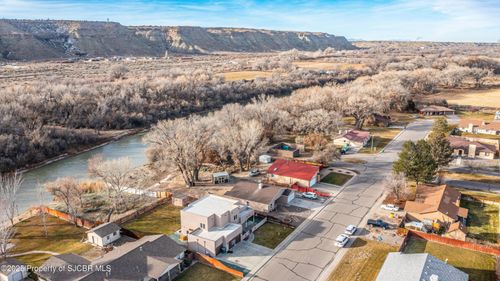 5 Road 6070, Farmington, NM, 87401-9602 | Card Image