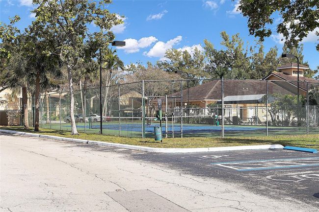 APT-207 - 251 Palm Cir W, Condo with 2 bedrooms, 1 bathrooms and null parking in Pembroke Pines FL | Image 27