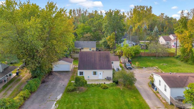 915 Brushwood Dr, House other with 3 bedrooms, 2 bathrooms and null parking in Wolverine Lake MI | Image 30