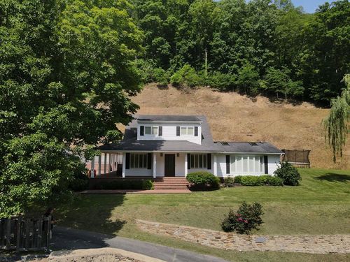 19688 Riverside Dr, Grundy, VA, 24614-9734 | Card Image