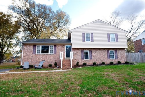 9273 Susquehanna Trl, Ashland, VA, 23005-3380 | Card Image