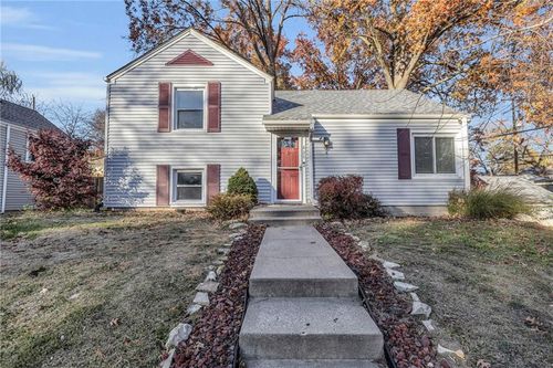 636 Ne 45th Street, Kansas City, MO, 64116 | Card Image