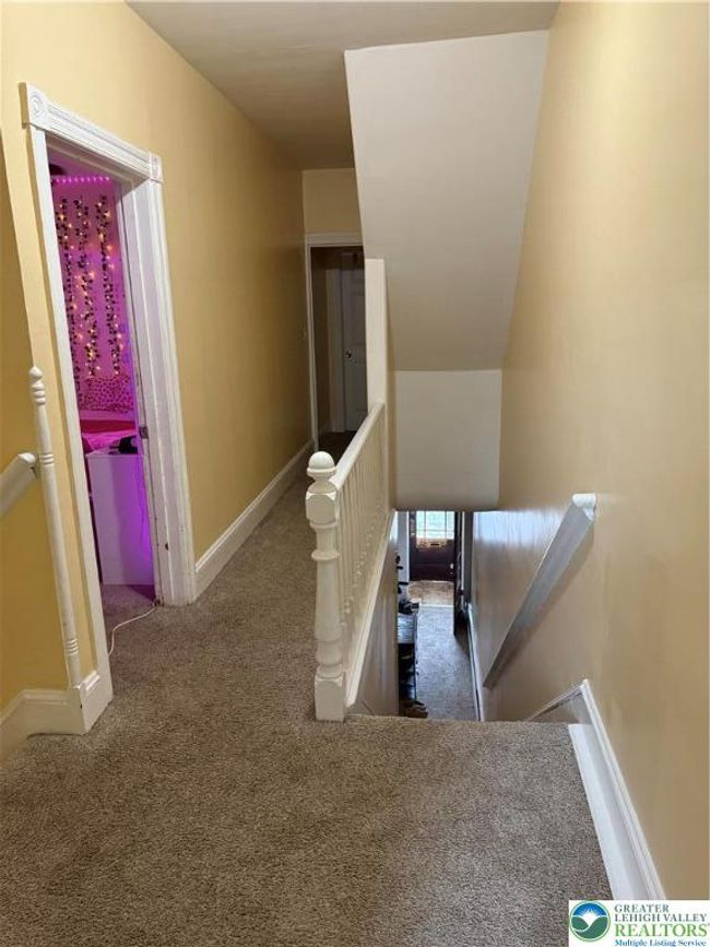 713 E 5 Th St, Home with 6 bedrooms, 2 bathrooms and null parking in BETHLEHEM PA | Image 10