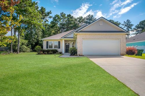 491 Sand Pine Cir, MIDWAY, FL, 32343-4223 | Card Image