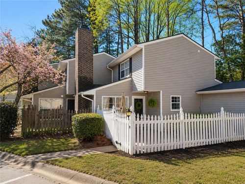 579 Picketts Bend Ct, Marietta, GA, 30008-3287 | Card Image