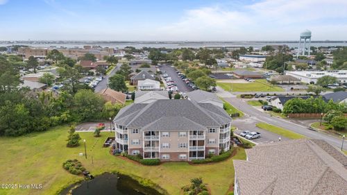 apt-f-404 Penny Ln, Morehead City, NC, 28557-4313 | Card Image