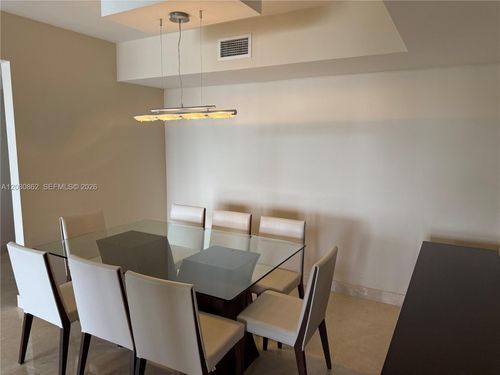 2403-7000 Island Blvd, Aventura, FL, 33160-2474 | Card Image