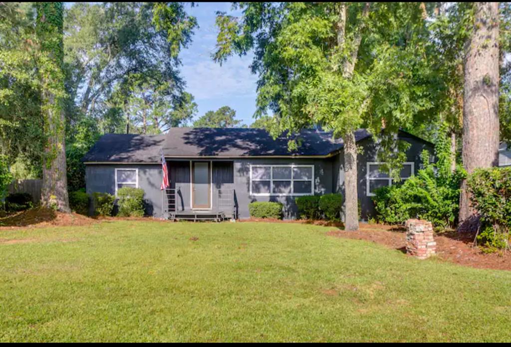 Churchill Dr, Valdosta, GA 31602