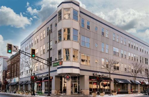 apt-202-113 W Wayne St, Fort Wayne, IN, 46802-2507 | Card Image