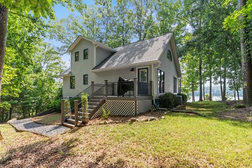2061 Sugar Creek Trl, Buckhead, GA, 30625-2525 | Card Image