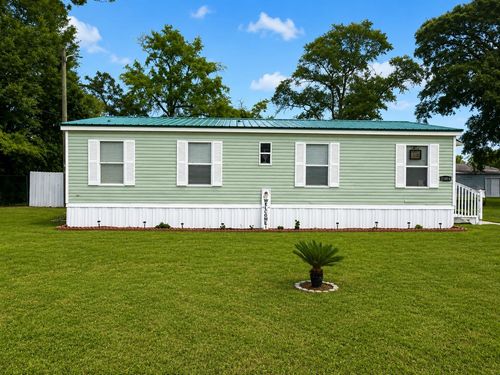 17483 Nw Guilford Cir, Blountstown, FL, 32424-1572 | Card Image