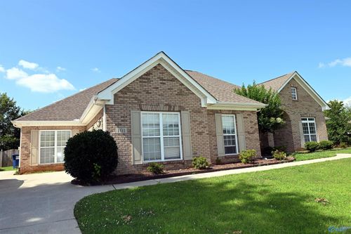 101 Misty Glen Dr, Madison, AL, 35757-7743 | Card Image
