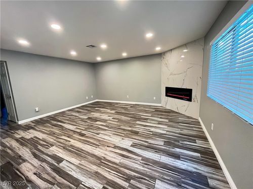 apt-101-2705 Beaver Creek Ct, Las Vegas, NV, 89117-1743 | Card Image
