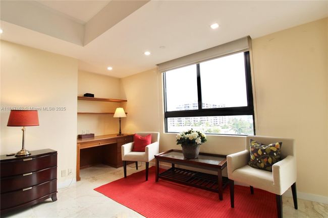 APT-702 - 151 Crandon Blvd, Condo with 2 bedrooms, 2 bathrooms and null parking in Key Biscayne FL | Image 20
