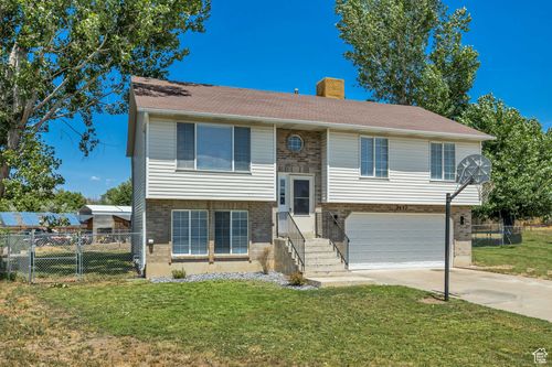 2692 W 5250 S, Roy, UT, 84067-1679 | Card Image
