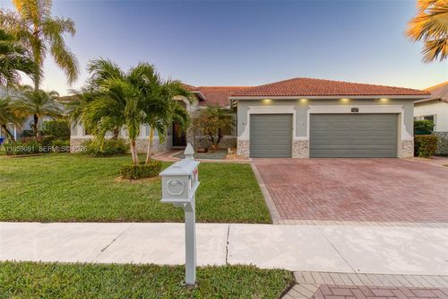 15959 Sw 6th St, Pembroke Pines, FL, 33027-1161 | Card Image
