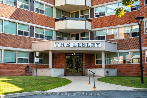 205-860 9th St E, Owen Sound, ON, N4K1R2 | Card Image