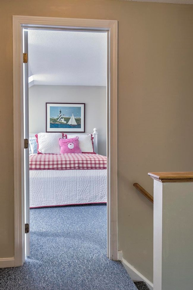 38C Stonehouse Ln, Condo with 3 bedrooms, 2 bathrooms and null parking in Keene NH | Image 22