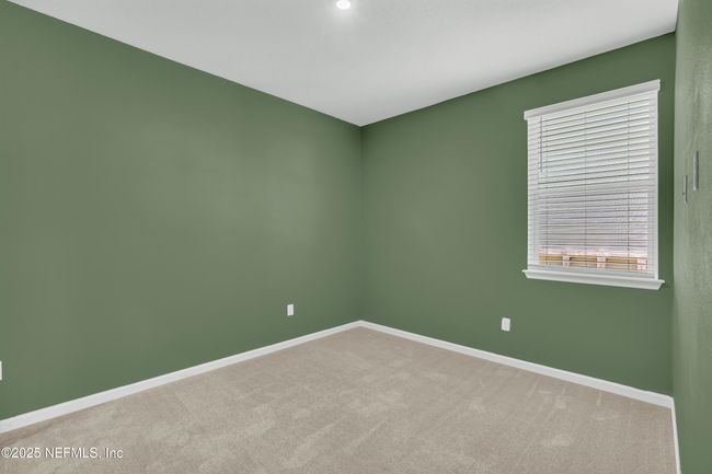 575 Buttonwood Loop, House other with 3 bedrooms, 2 bathrooms and null parking in Yulee FL | Image 34