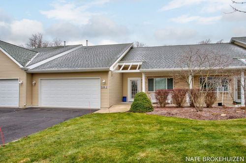 2-1100 Fountain View Circle, Holland, MI, 49423 | Card Image