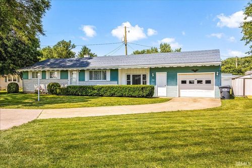 410 Cedar Ct, Union City, IN, 47390-9433 | Card Image