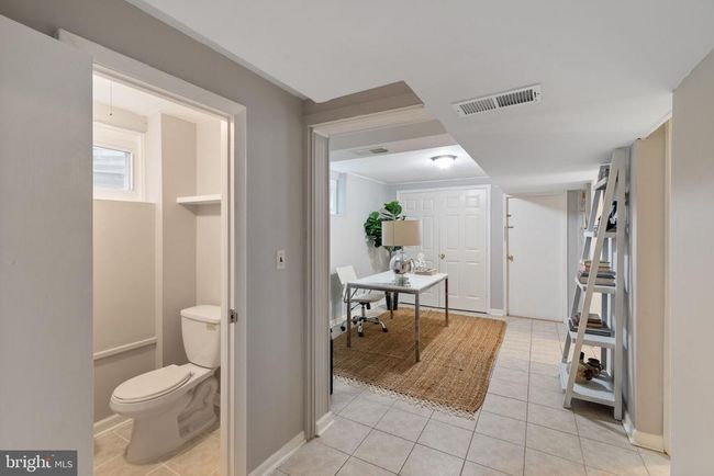 7516 Essex Ave, House other with 4 bedrooms, 3 bathrooms and null parking in SPRINGFIELD VA | Image 13