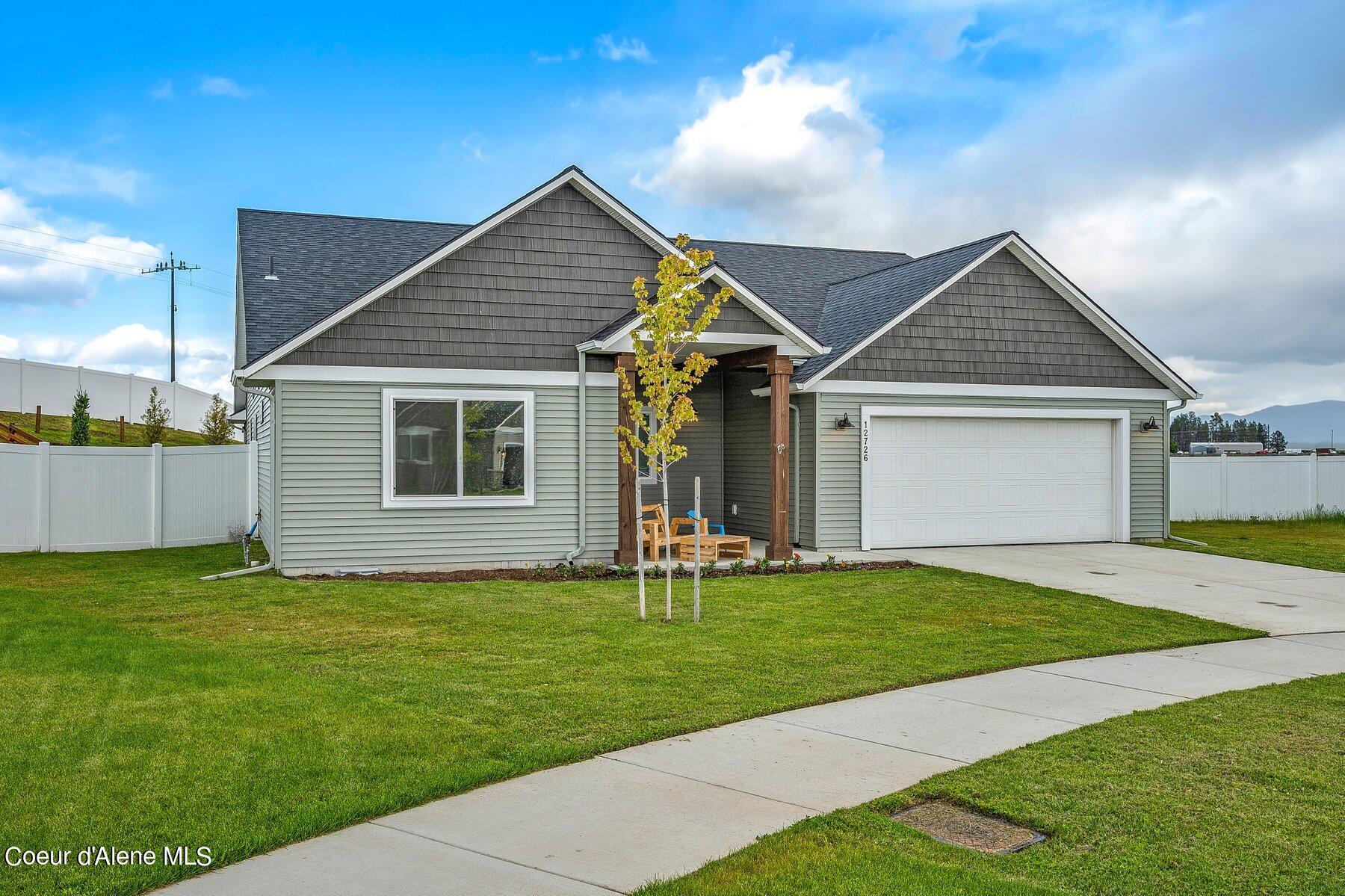 Cavanaugh Dr, Rathdrum, ID 83858