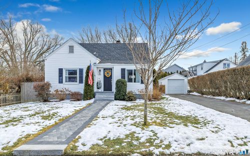 23 Arcadia Ave, Stratford, CT, 06614-3504 | Card Image