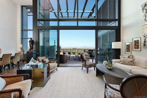 1302-2855 5th Ave, San Diego, CA, 92101-4211 | Card Image