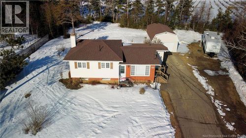 4333 Bellefeuille St, Tracadie-Sheila, NB, E1X1C4 | Card Image