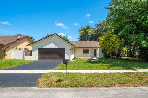 7389 Nw 48th Pl, Lauderhill, FL, 33319-3479 | Card Image