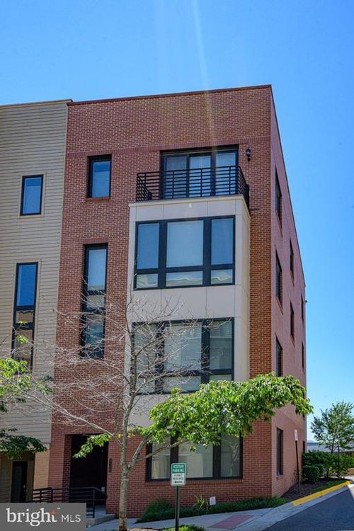 101-5130 Cambria Way, ALEXANDRIA, VA, 22304-3013 | Card Image